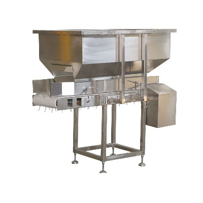 廠家直供獨立鏈板給料機食品流水線生產(chǎn)材料輸送機設(shè)備支持定制